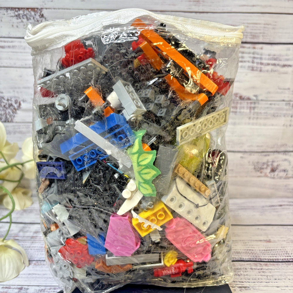 Genuine LEGO Bulk Lot 3 lbs Mixed Loose Classic Bricks Plates Pieces Zipper Bag